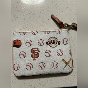 Dooney & Bourke wristlet SF giants, use